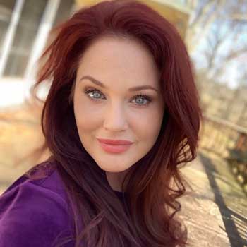 Picture of Roxanne Smith